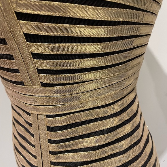 BCBGMaxAzria Bandage Bodycon strappy cocktail dress size 6 Hit up 2023 in style! - Picture 7 of 12